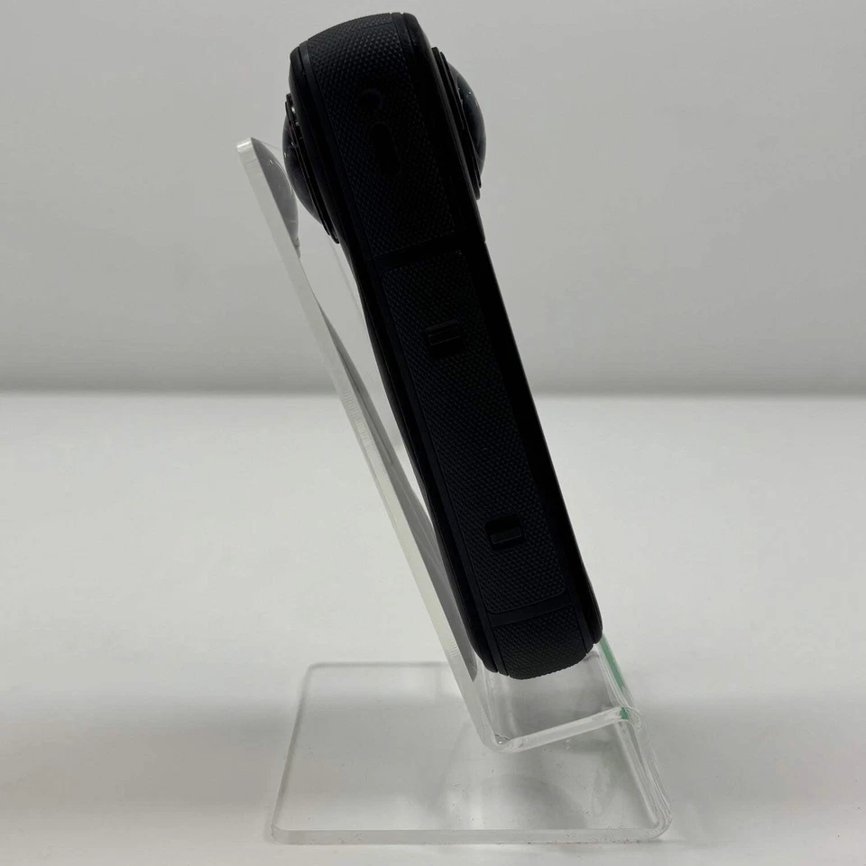 Insta360 X5 8K 360 Action Camera CINSAAHA - Image 3 of 4