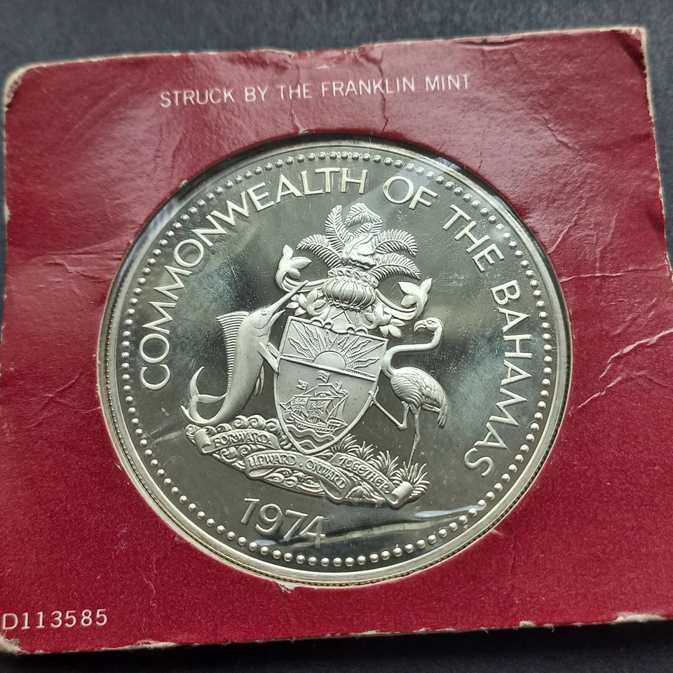 *1384*   10 DOLLARS BAHAMAS  1974  ARGENT NEUF - Photo 2/2