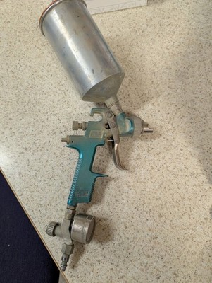 sata jet spray gun Model NR95