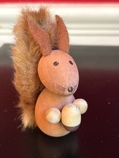 German wooden squirrel, 3&rdquo;, Folk Art