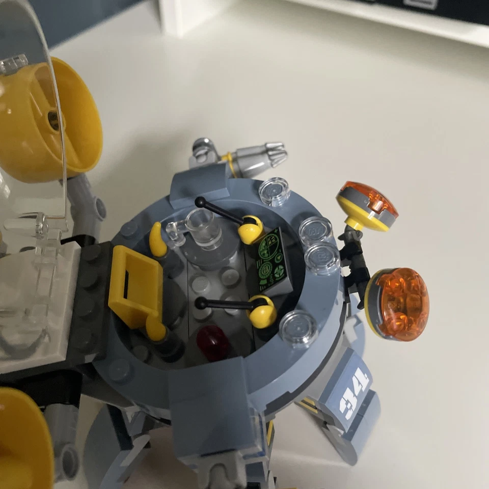 LEGO Ninjago 70610 Flying Jelly Sub, photo 3 of 4