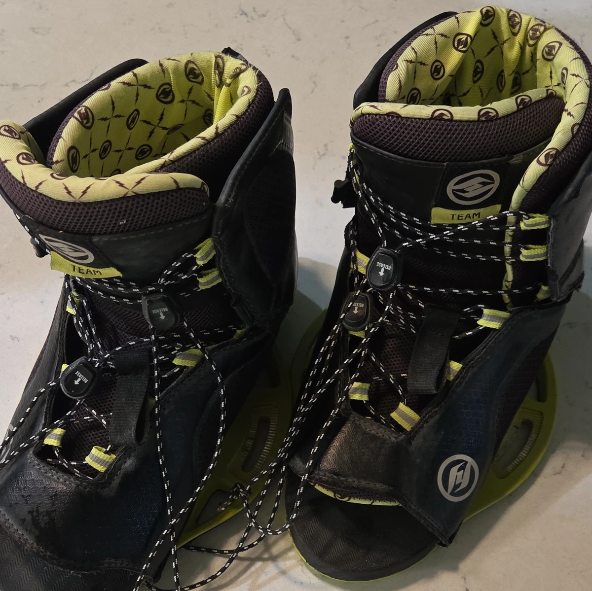 Humanoid Wakeboard Bindings Boots Black Yellow sz 6-8 Feel The Pull | 2026 Aero 6X Atomic Bindings | Liquid Force  main image 2