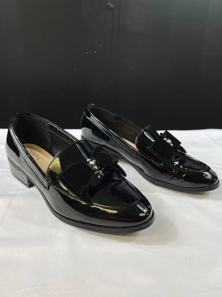 Mocasines Isaac Mizrahi para mujer de charol negro con lazo de terciopelo talla 7 SKU 730 Foto 4 de 4