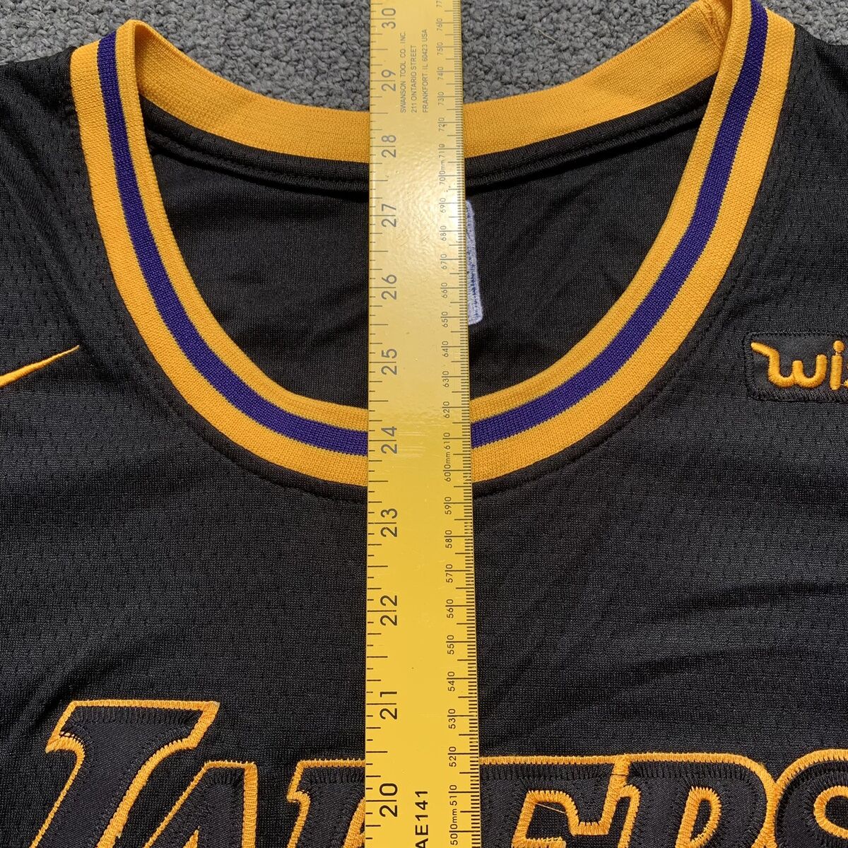 Nike Little Kids' Los Angeles Lakers LeBron James #23 Yellow