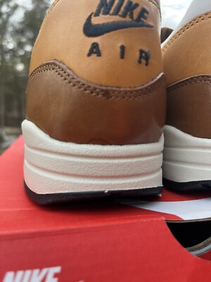 Nike Air Max 1 AM1 Escape QS Brown US size 11.5 DS Bone Ale Nike Air Max 1 AM1 Escape QS Brown US size 11.5 DS Bone Ale