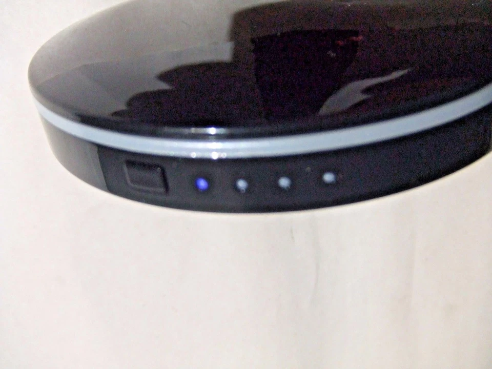 NUEVO Cargador de batería para teléfono PowerNow Banco de energía Espejo iluminado Compacto 3.000 mAh Foto 2 de 4