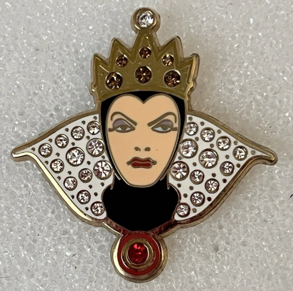 2006 Disney Evil Queen Snow White Jeweled Villains Disney Trading Lapel Pin