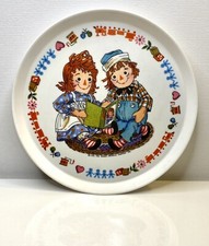 Raggedy Ann Andy 8  Plate 1969 Bobbs Merrill Company Oneida Deluxe Vintage