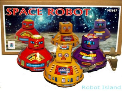 Flying Saucer Robots Tin Toy Windup Set of 3