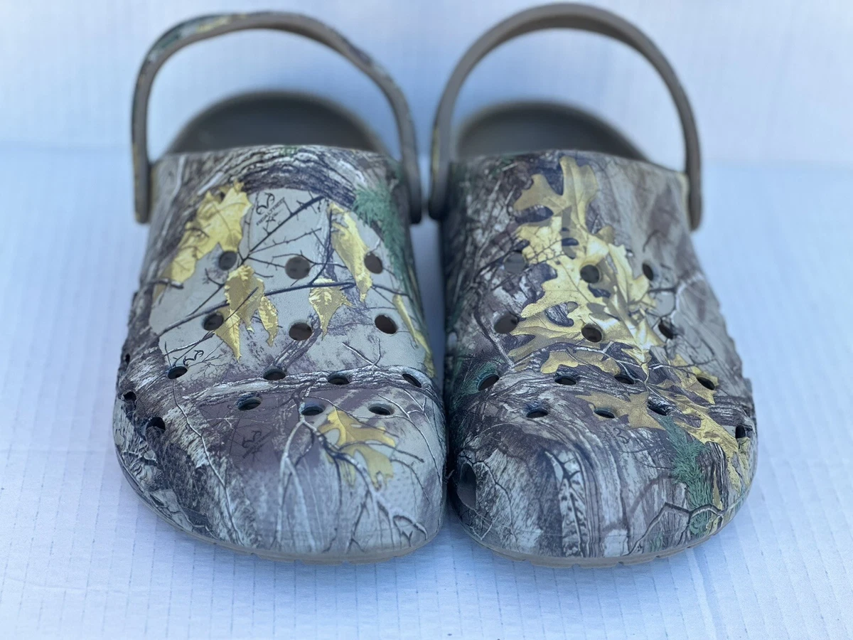 Very Nice Crocs Classic Realtree Edge Clogs Men s Size 7 Womens 9
