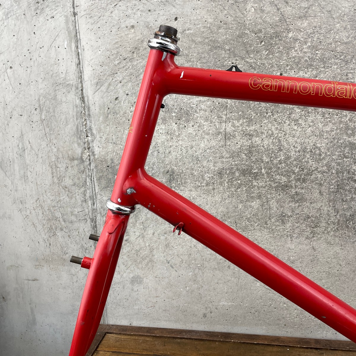 ビンテージ　キャノンデールマウンテン　赤　アメリカ製 Vintage Cannondale Mountain Bike Frame 20