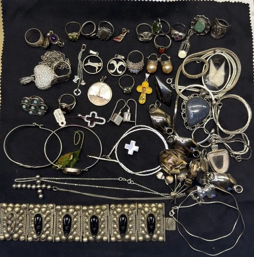 380g Vintage Sterling Silver Jewelry Lot 59pcs Rings Chains Pendants Wear/Repair