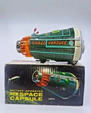 RARE GREEN S.H HORIKAWA NEW SPACE TIN TOY CAPSULE NO ROBOT,YONEZAWA,BANDAI,VIDEO