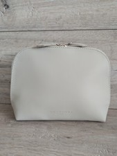 BURBERRY Beauty Pouch Toiletry Cosmetic makeup bag beige