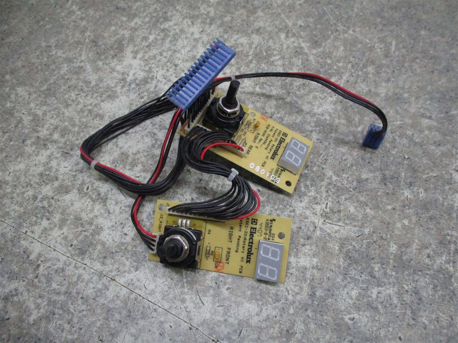 Frigidaire Range Sureface Element Board Part # 316445602Kit 316445602