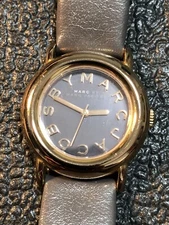 Marc Jacobs Women’s Designer Watch Rose Gold Tone MBM1184 Quartz New Battery