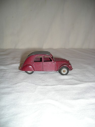DINKY TOYS MECCANO - 2 CV CITROEN - Picture 8 of 9