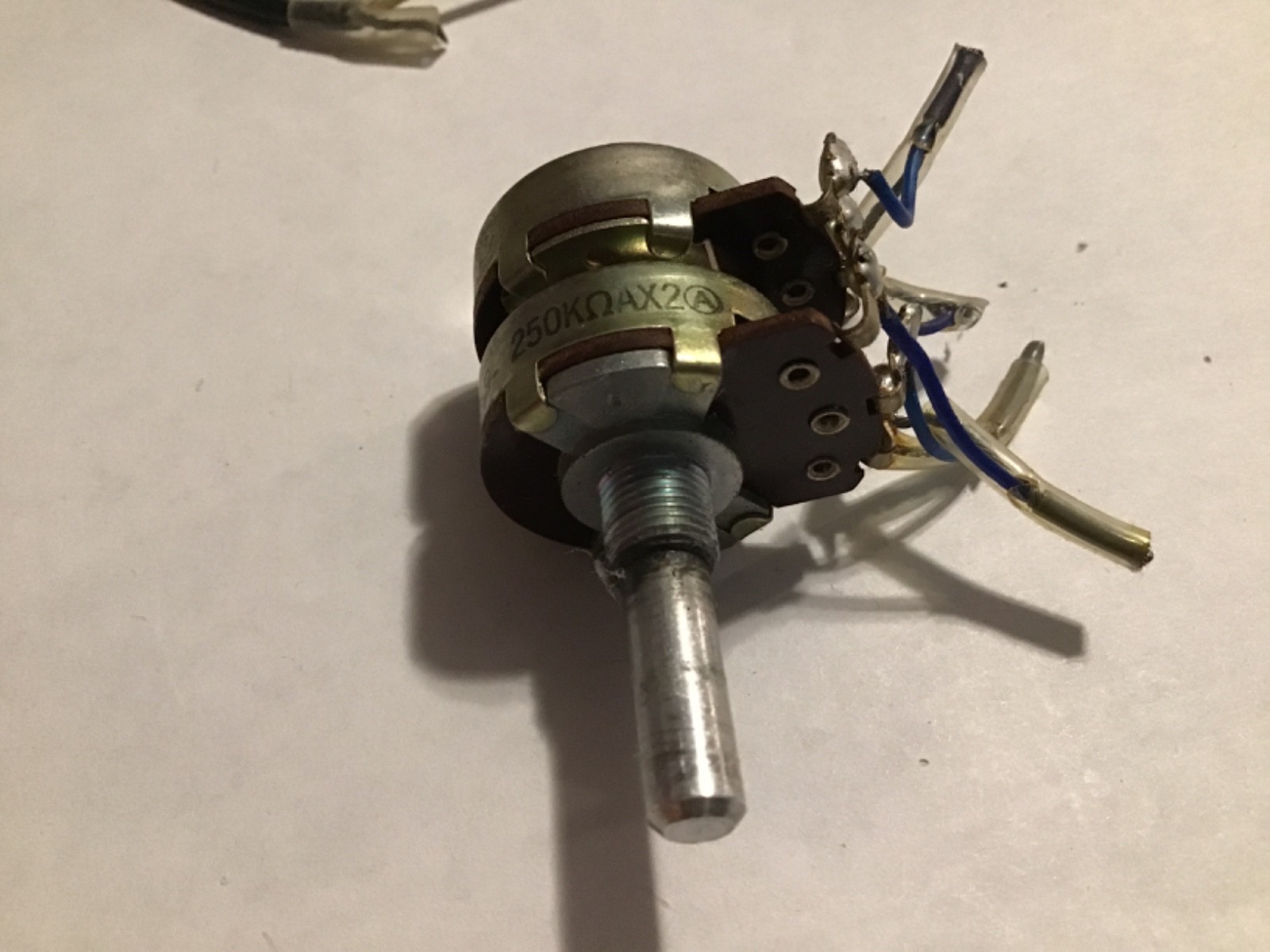 Sansui AU-999…Volume Control.