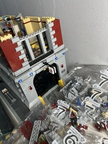 LEGO Ghostbusters: Firehouse Headquarters (75827) 100% Complete Sealed Bags