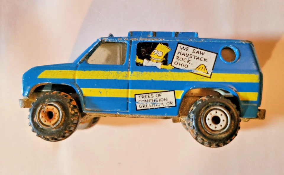 Hot Wheels 1977 The Simpsons Bart & Lisa furgoneta cámper azul diecast Mattel Foto 3 de 4