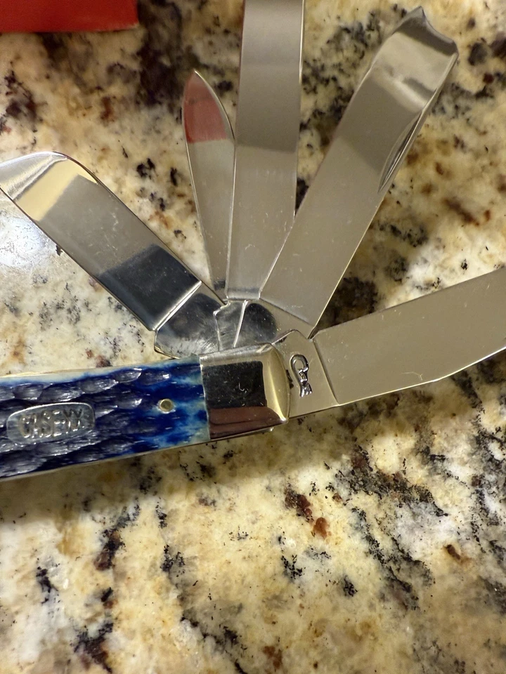 Case THE BEAST MIB KNIFE - 5 Blades Late 90s - Image 3 of 4