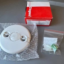 NEW Legrand Wattstopper DT-305 Dual Tech Occupancy Sensor 24VDC ceiling mount