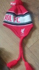 lfc bobble hat