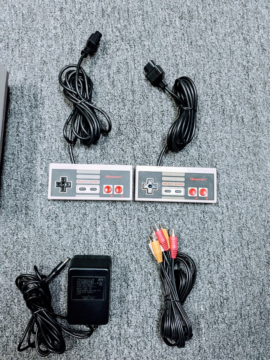 Nintendo Entertainment System NES Original Zelda I & II Set
