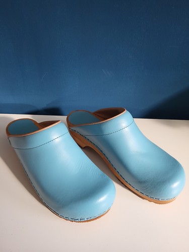 SANITA CLOGS 41 hell blau - Neu und ungetragen NP 59,90