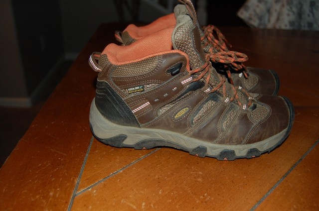 keen koven mid womens