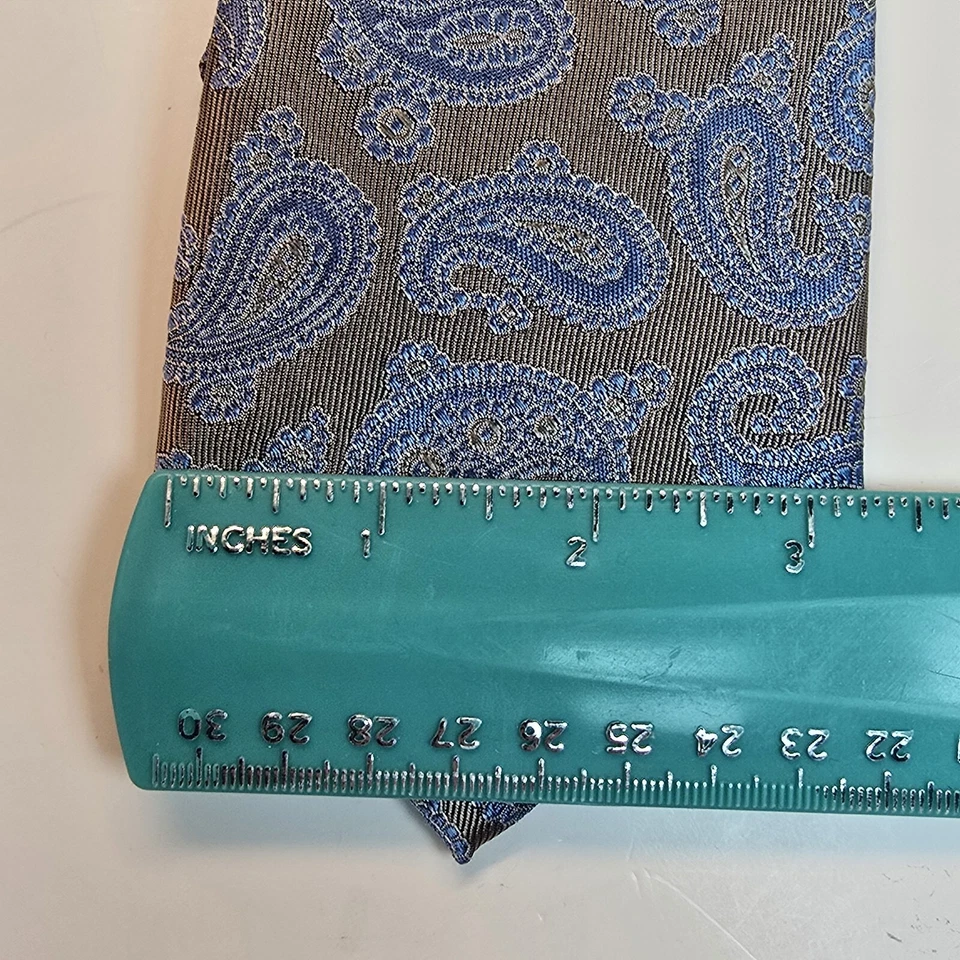 Corbata Enro para hombre plateada y azul cachemira 100 % seda sensación de lujo 58" de largo  Foto 3 de 4