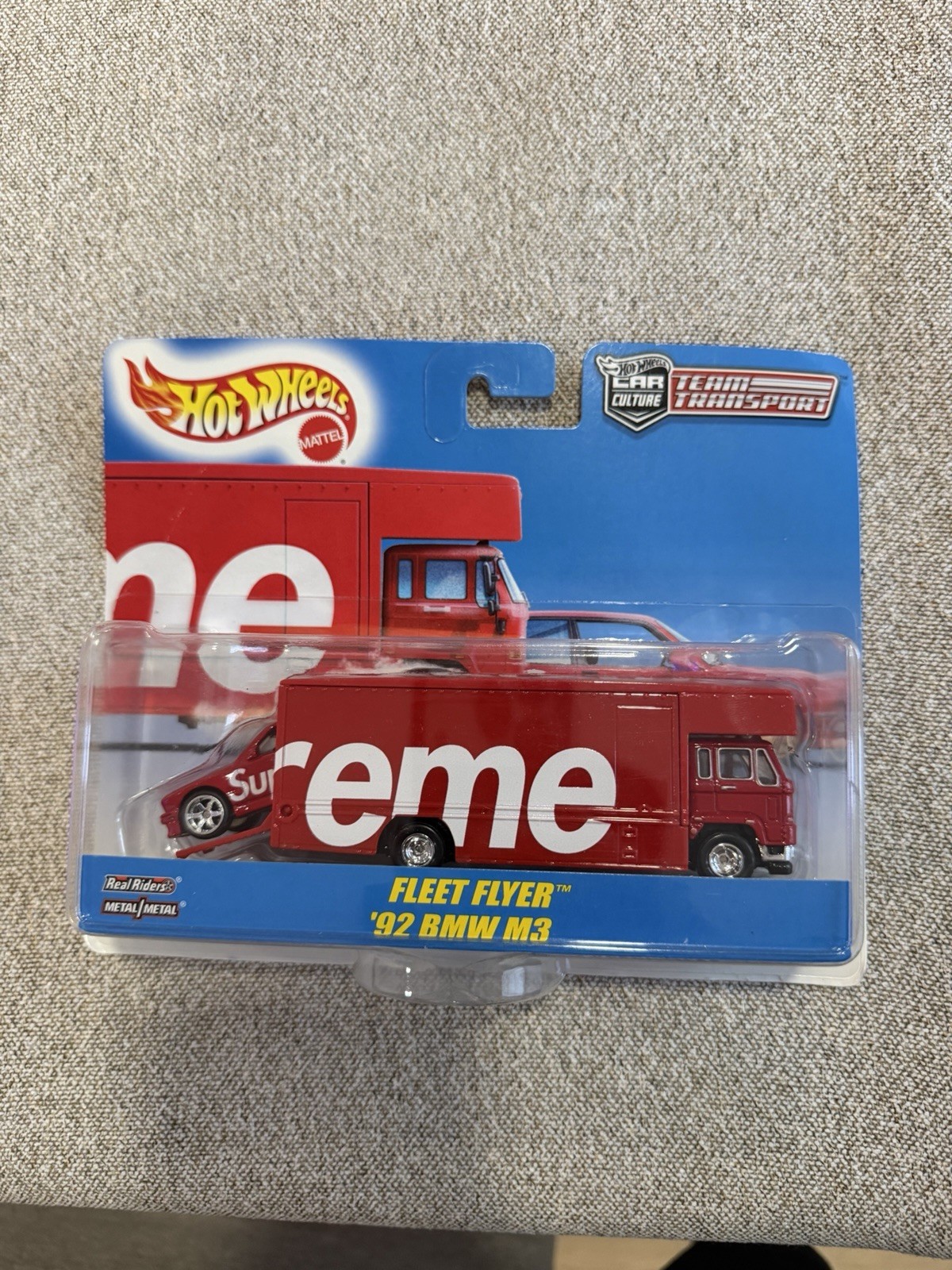Hot Wheels Supreme Car Culture Team Transport 1992 BMW M3 Fleet Flyer
