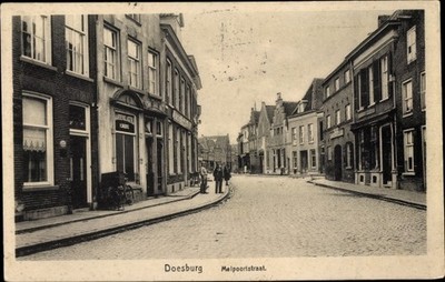 Postcard Doesburg Gelderland Netherlands, Malpoortstraat - 10825859