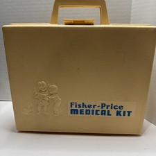 Vintage 1977 Fisher Price Medical Kit Doctor Nurse Kit Play 936 COMPLETE