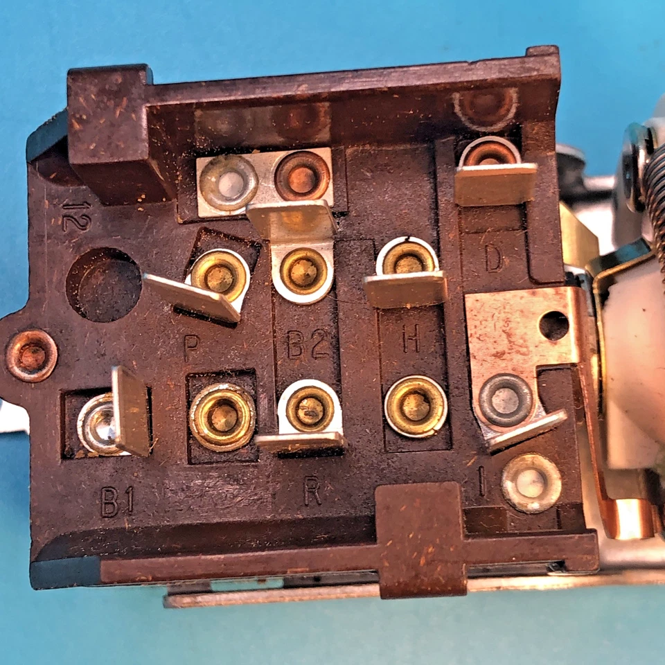 Переключатель фар США ПОДХОДИТ ДЛЯ PLYMOUTH BARRACUDA 1964-66, DUSTER 70-76 - Изображение 3 из 4