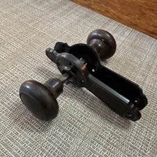 VINTAGE ART DECO BAKELITE DOOR HANDLES / KNOBS WITH FACEPLATE Locking Mechanism