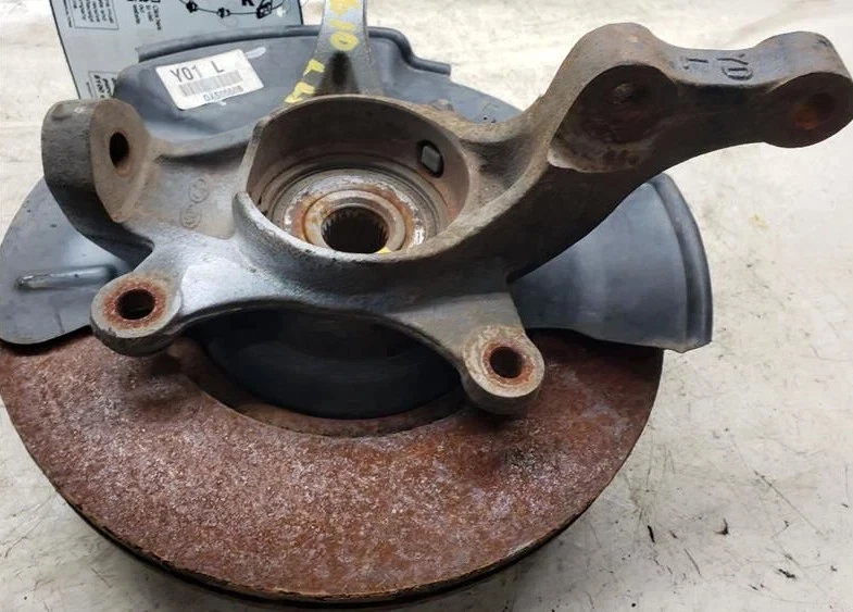 2014-2018 Kia Forte Front Right Passenger Spindle Knuckle OEM - Image 3 of 4