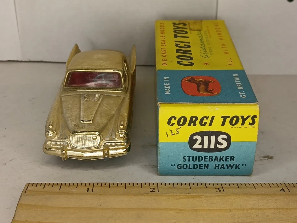 VINTAGE CORGI TOYS 211S STUDEBAKER "GOLDEN HAWK" DIE CAST CAR W/ ORIGINAL BOX - Image 3 of 4
