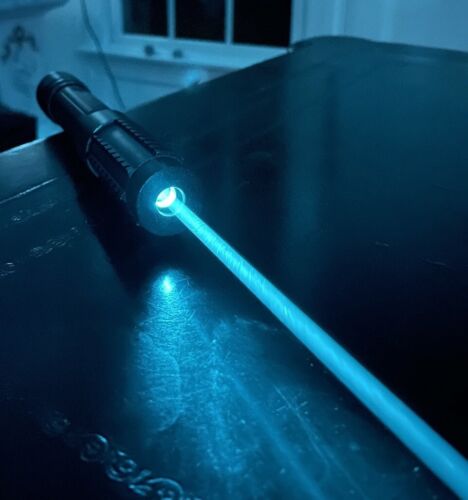 Pointeur laser cyan focalisable haute puissance 488 nm (style laser méchant) - États-Unis ! - Photo 1/9