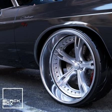 1:25-1:24 Scale Resin Fusion Style Rims and Tires With Brakes-Unpainted