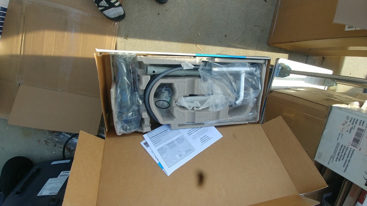 MOEN WS84760 Genta Single Hole SingleHandle Bathroom Faucet in Chrome