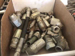 Box Lot Hydraulic Hose Fittings Crimp? Hose Fittings Many Pieces used condition