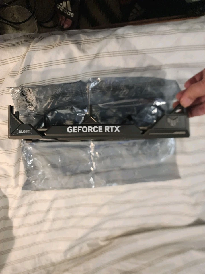 (Original Shroud Only) Nvidia RTX 4090 Asus TUF, No Heatsink, Only The Top Part - Image 4 of 4