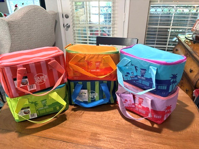 Trader Joe s 2026 Mini Insulated Cooler Tote Complete Set of 6 NEW w/Tags