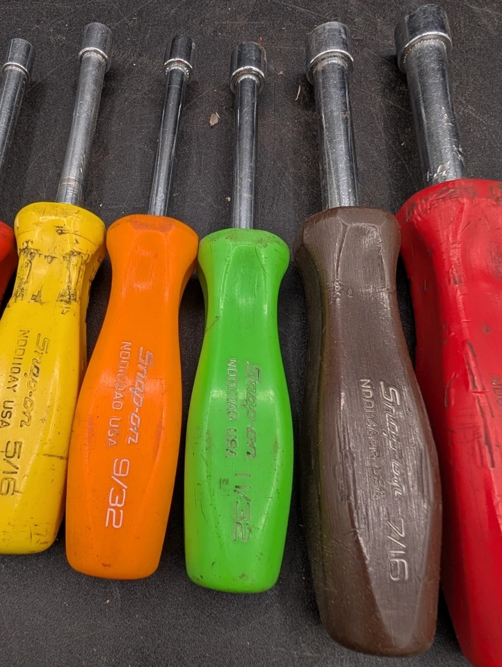 Juego de destornilladores de tuerca a presión Foto 3 de 4