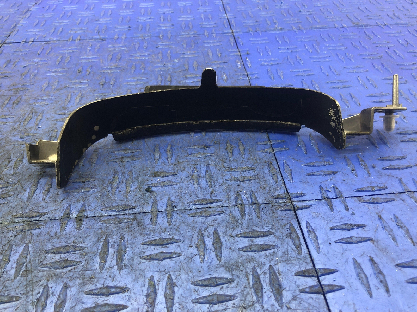 2017 - 2021 MASERATI QUATTROPORTE LEFT DASH TRIM CARBON FIBER 673008017