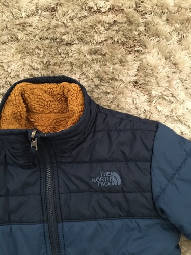 North Face Boys Reversible Jacket Size Small Blue - Picture 2 of 4
