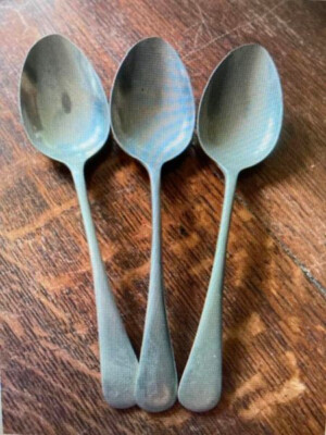 [S13] 3 Vintage Wüstenlöffel, Edelstahl Nickel markenlose Ausschnitt Design auf der Rückseite