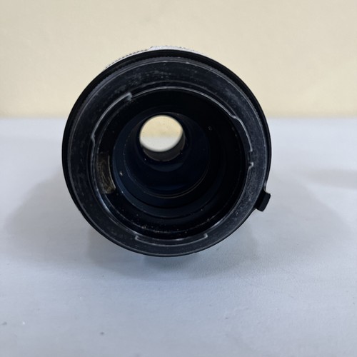 Soligor 1:5.5 F=300mm MIR Macro Tele-Auto Lens - Picture 10 of 12
