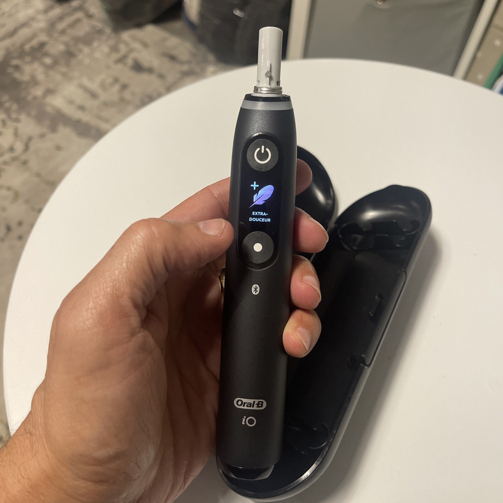 OralB iO9 Electric Toothbrush Charcoal Grey with Travel Case